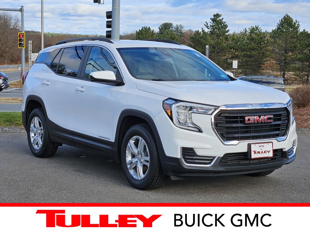 2022 GMC Terrain SLE's photo