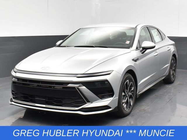 2025 Hyundai Sonata SEL photo 13