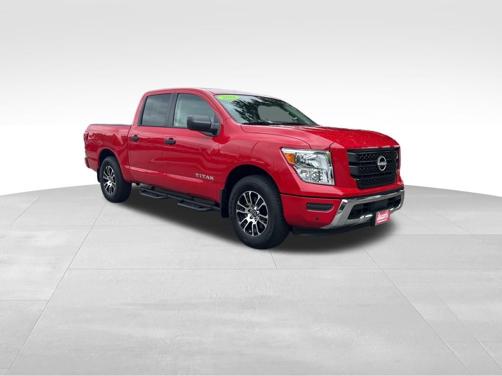 2024 Nissan Titan SV photo 8