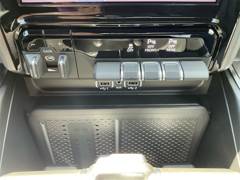 2025 Ram 1500 Sport photo 22