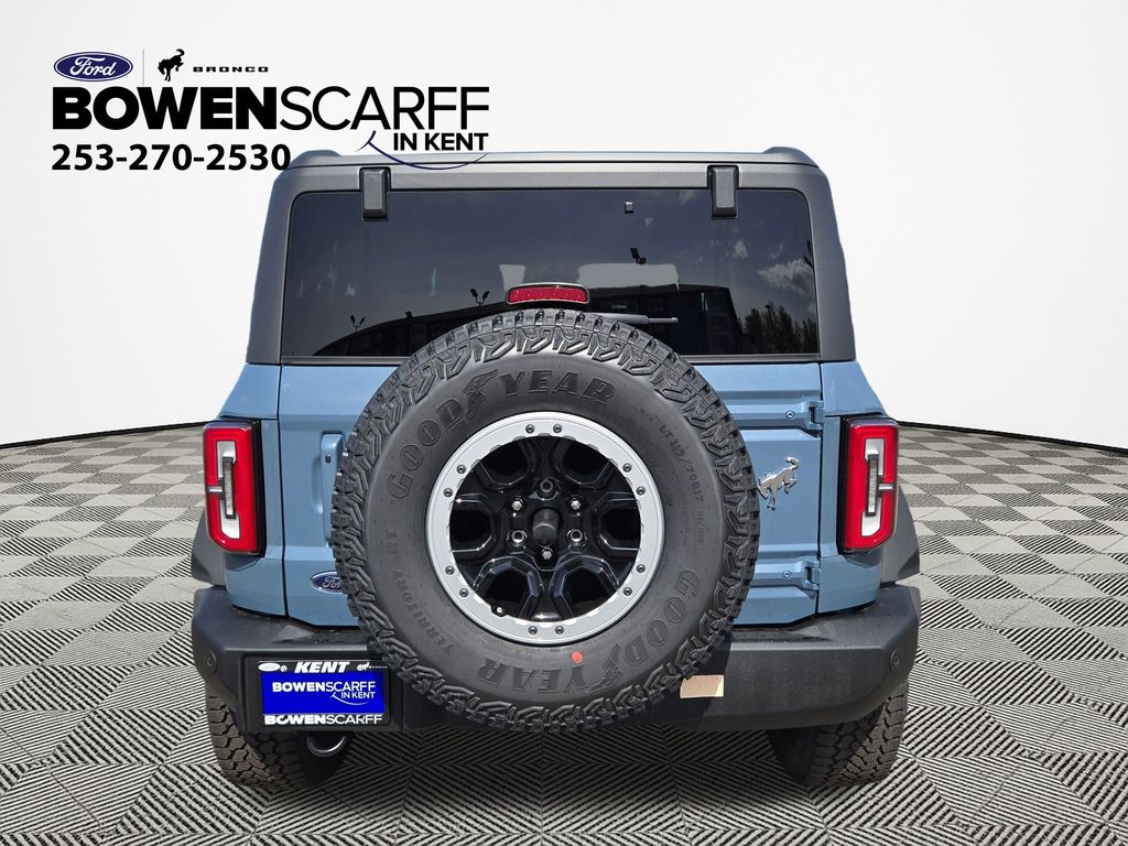 2025 Ford Bronco Outer Banks photo 6