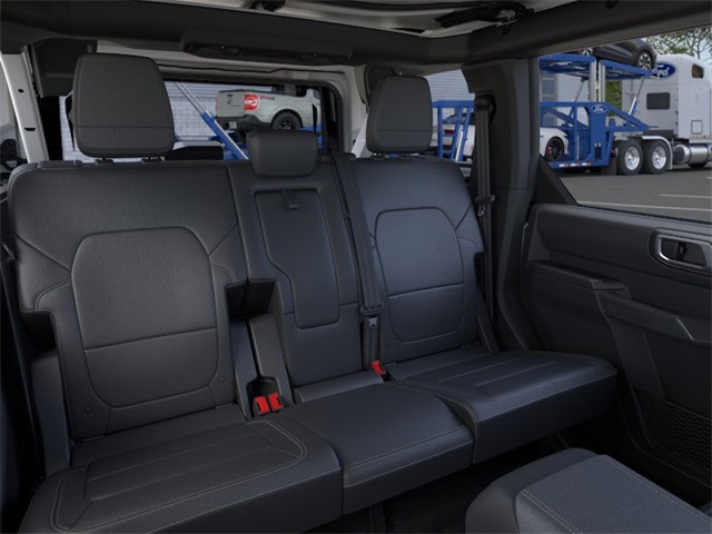 2025 Ford Bronco Badlands photo 3