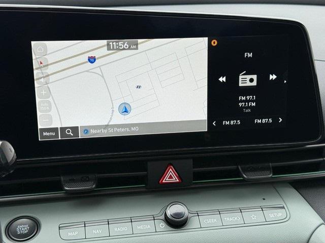 2025 Hyundai Elantra Hybrid Limited photo 10