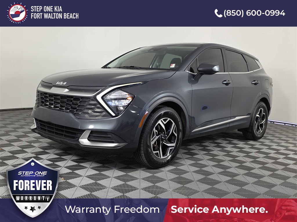 2023 Kia Sportage LX's photo