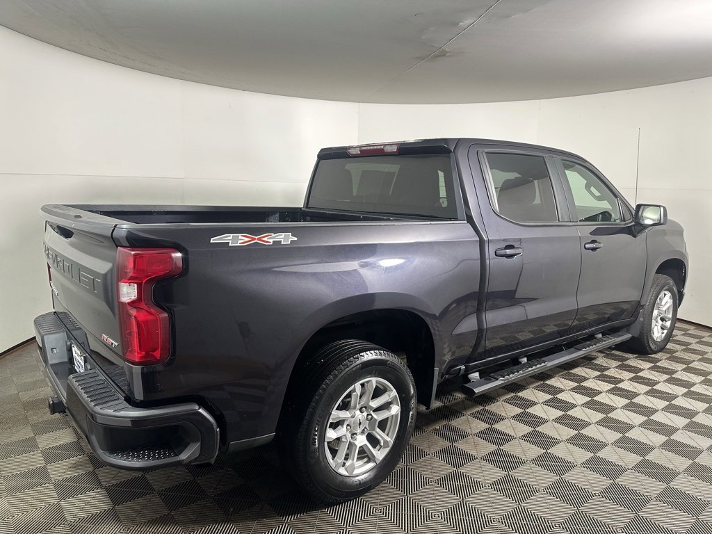 2022 Chevrolet Silverado 1500 RST photo 3