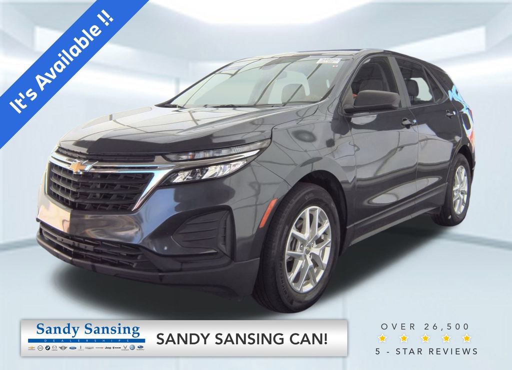 2022 Chevrolet Equinox LS's photo