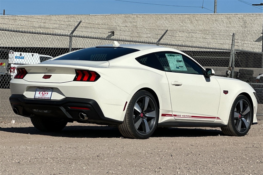 2025 Ford Mustang GT Premium photo 3