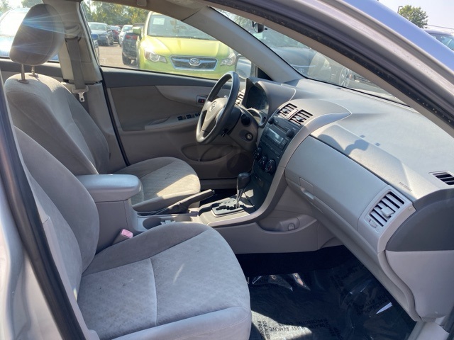 2009 Toyota Corolla Base photo 22