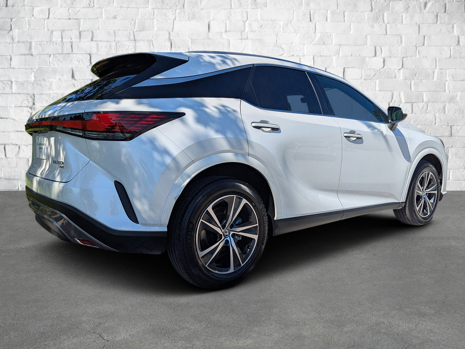 2024 Lexus RX 350h photo 4