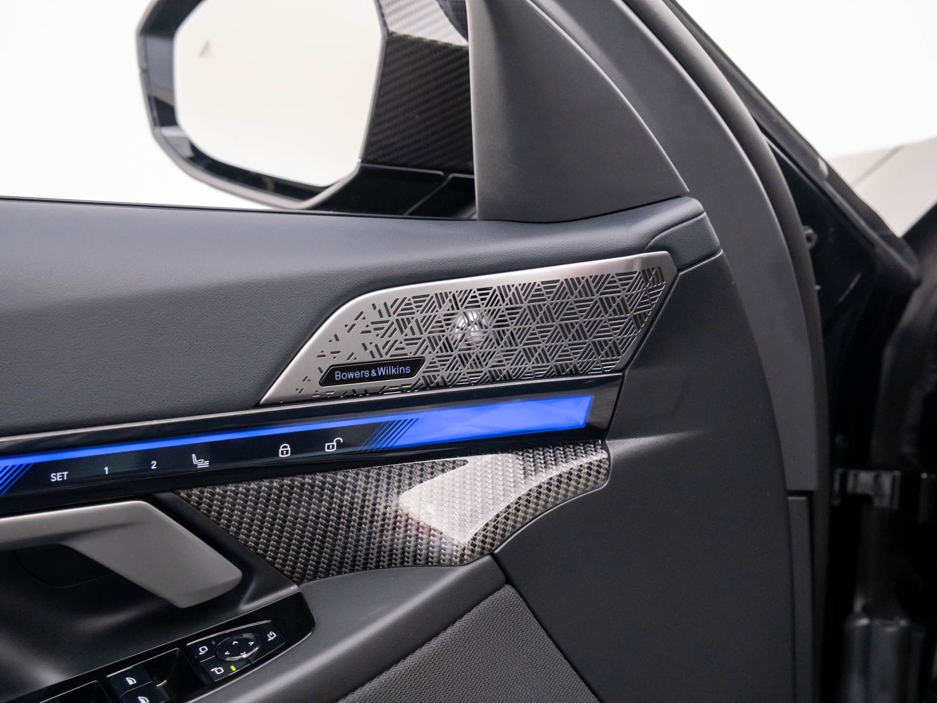 New 2026 Black Sapphire Metallic BMW Base image 14