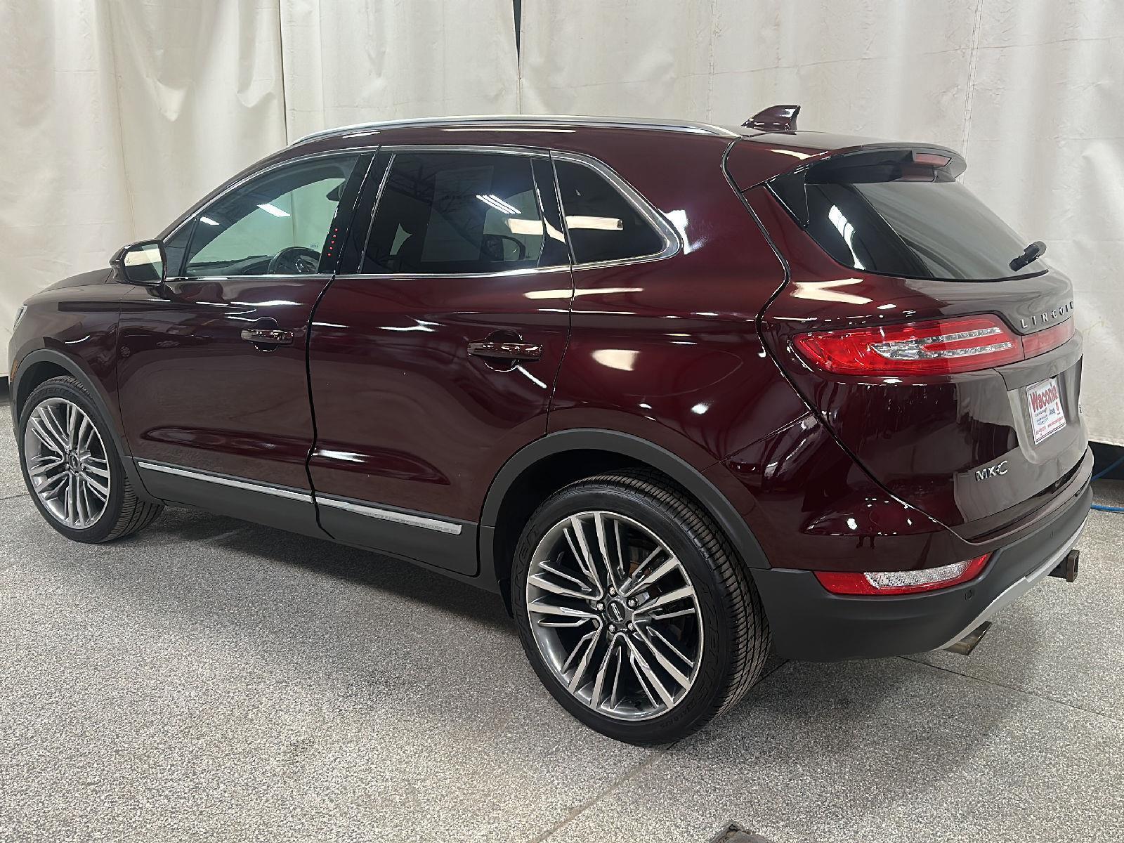 2016 Lincoln MKC Reserve photo 3
