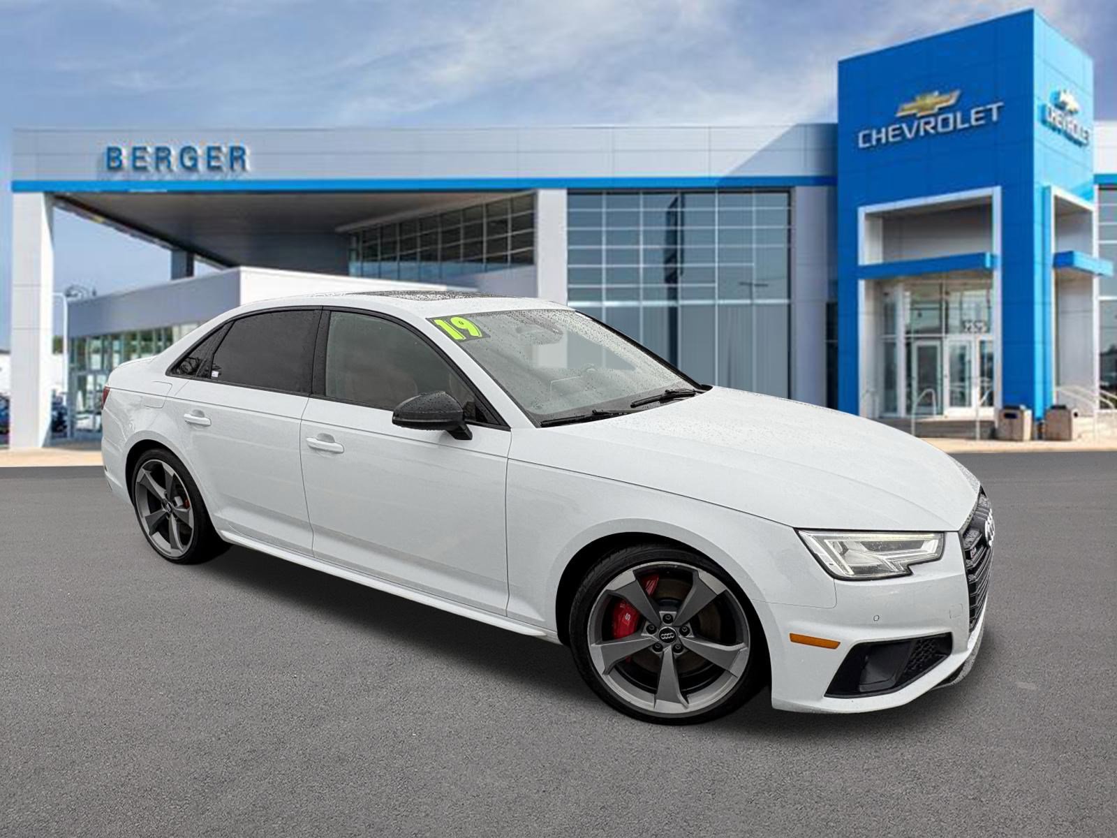 2019 Audi S4 Premium Plus's photo