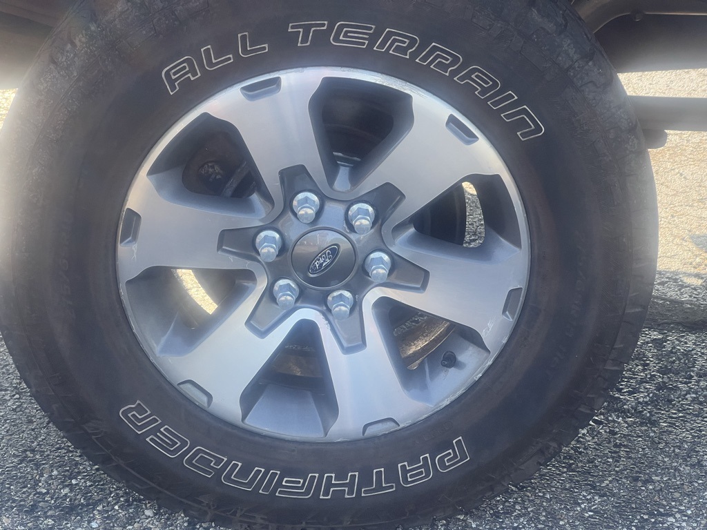 2014 Ford F-150 FX4 photo 15