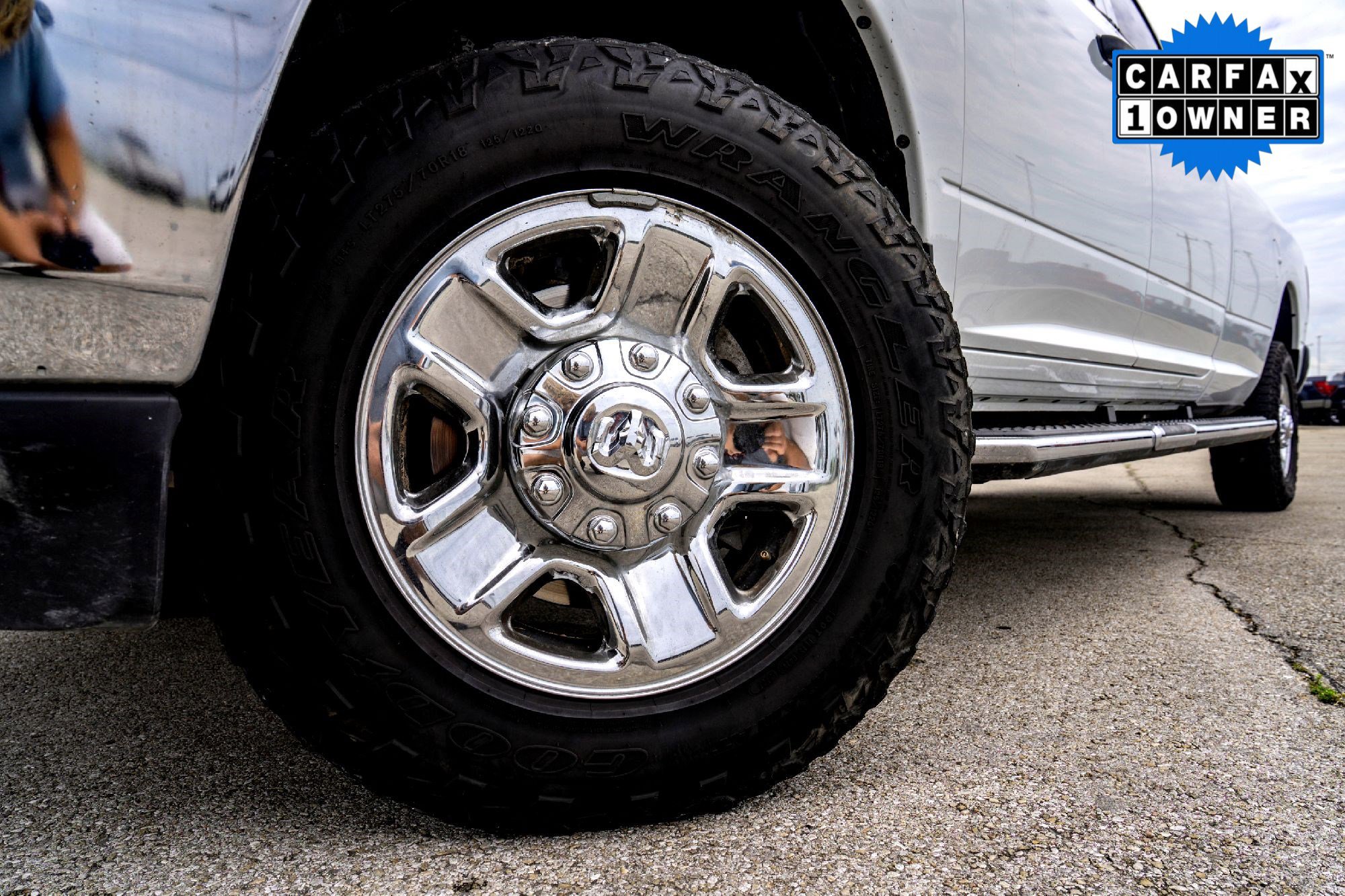 2023 Ram 3500 Tradesman photo 2