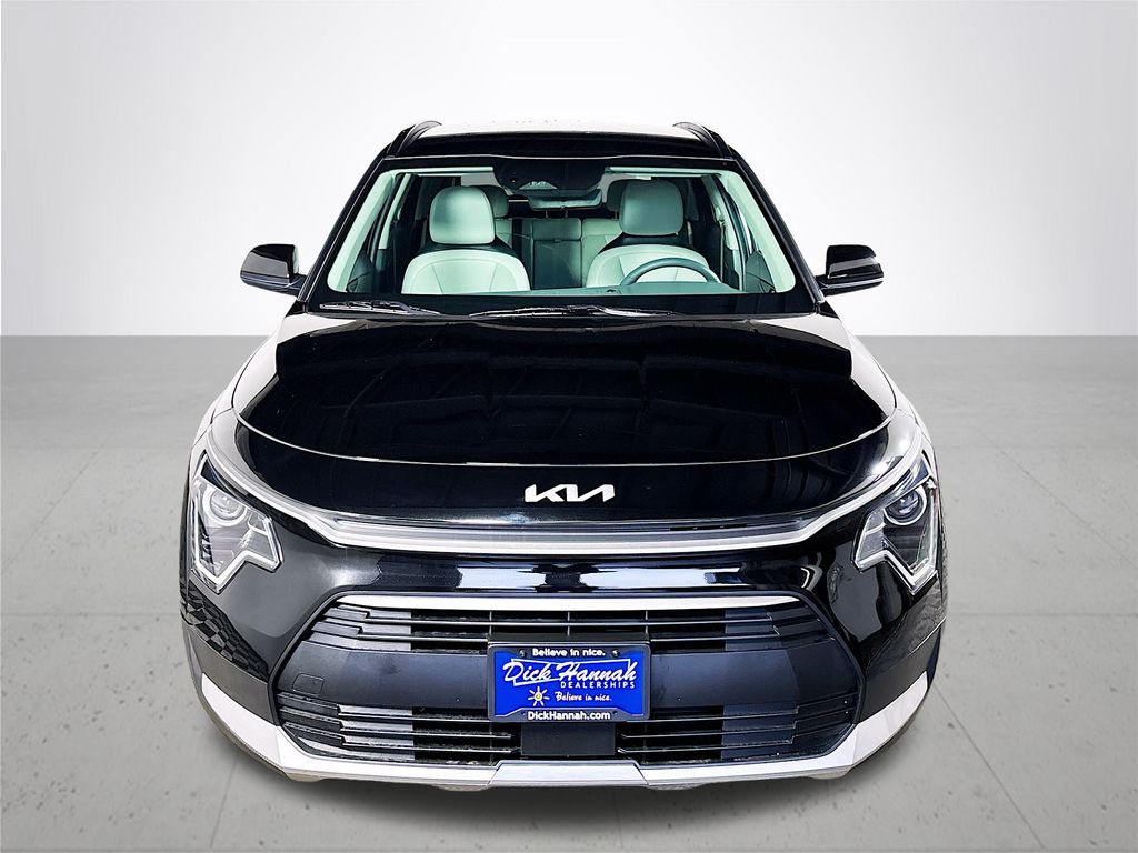 2025 Kia Niro EX Touring photo 3