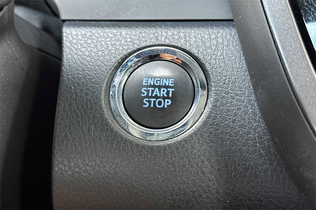 2022 Toyota Camry XSE photo 21