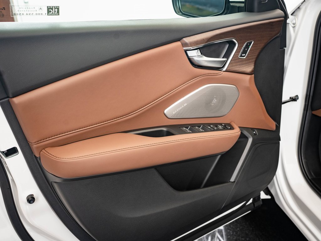 2025 Acura RDX Advance photo 18