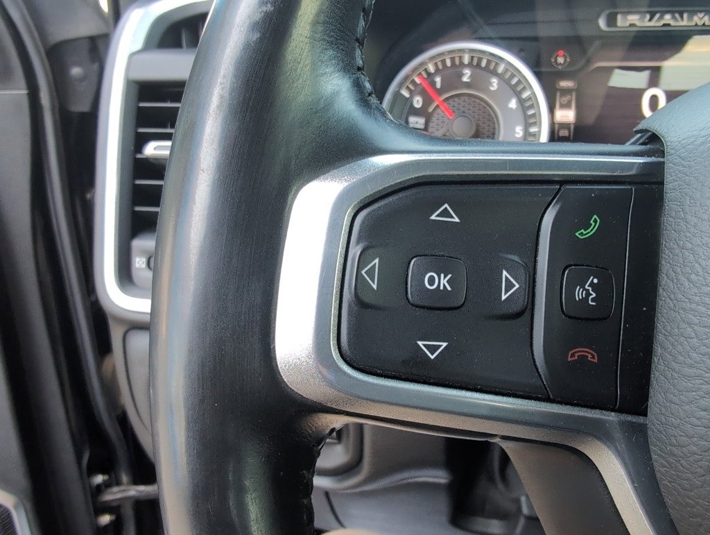 2020 Ram 1500 Laramie photo 15
