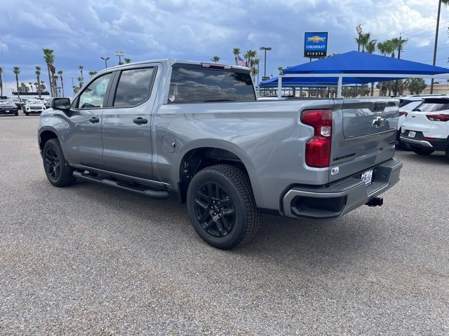 2026 Chevrolet Silverado 1500 Custom photo 5