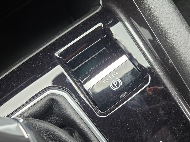 2025 Jeep Compass Latitude photo 14