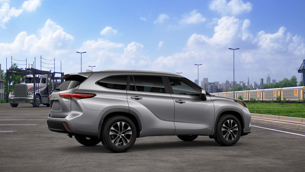 2025 Toyota Highlander Hybrid XLE photo 11
