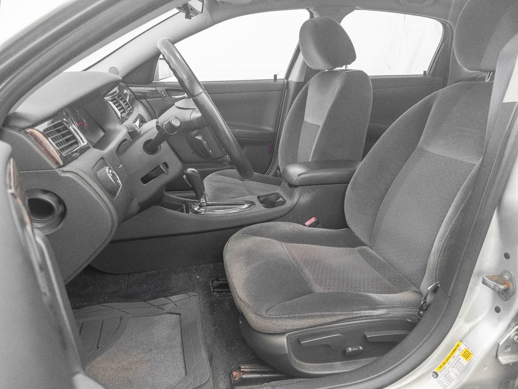 2013 Chevrolet Impala photo 8