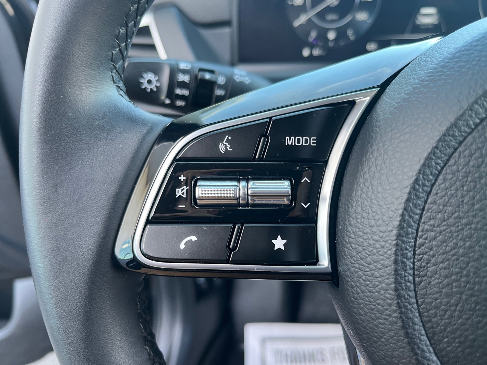 2024 Kia Seltos EX photo 10