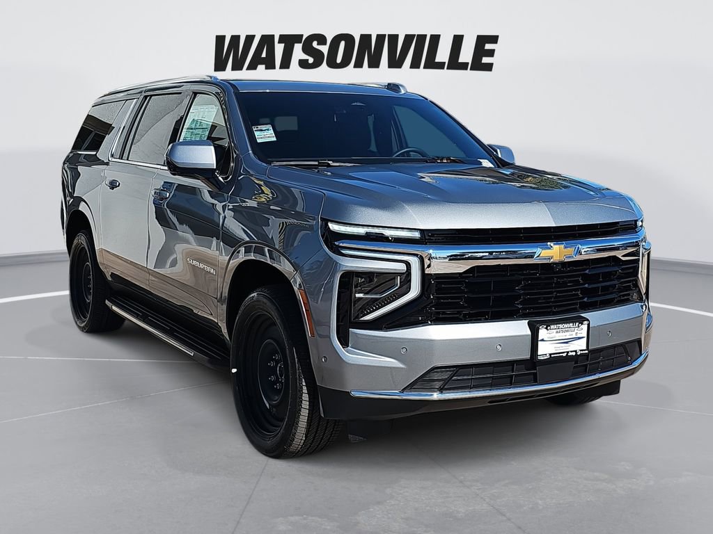 2026 Chevrolet Suburban LS's photo