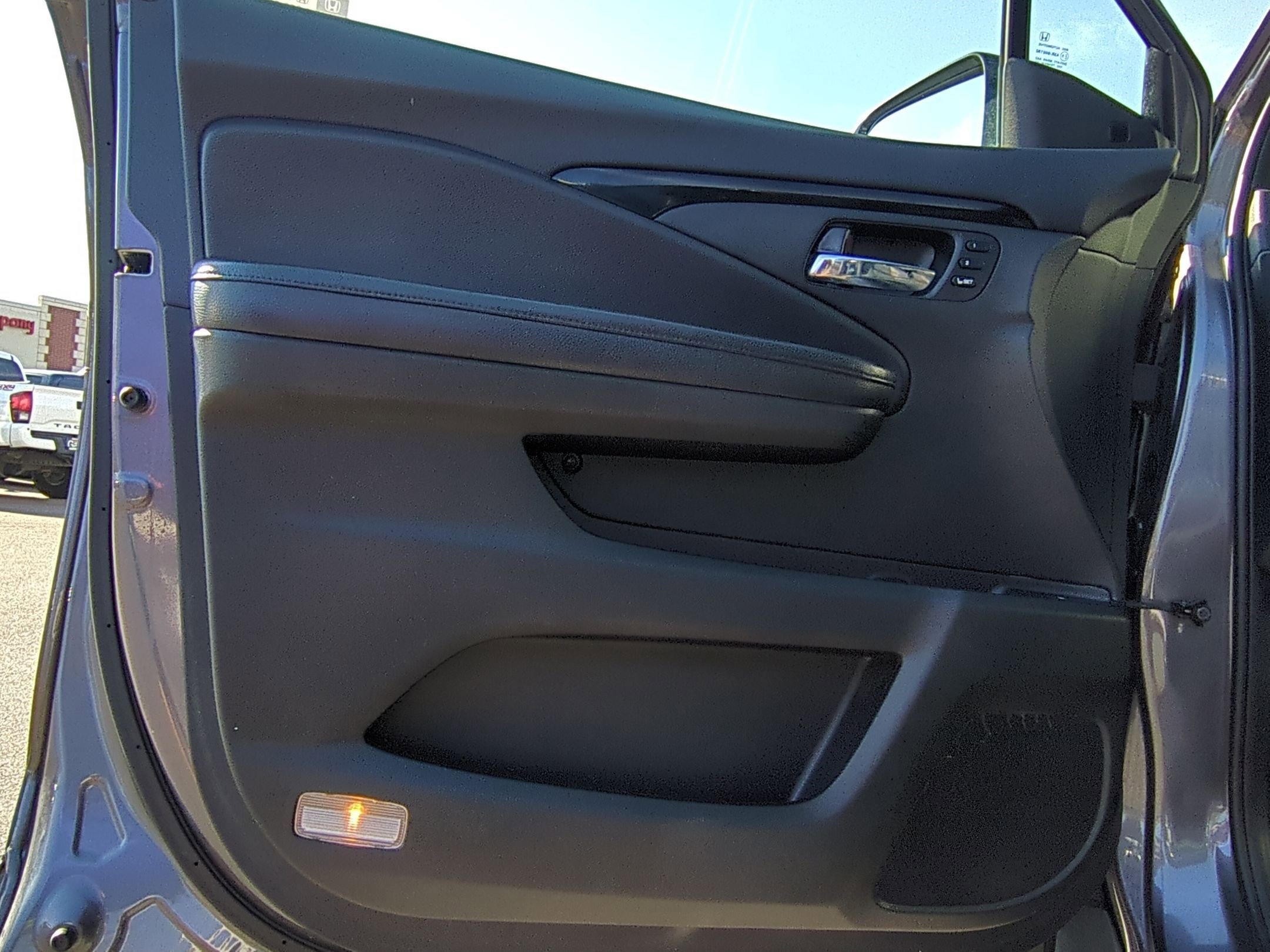 2019 Honda Pilot Touring photo 11