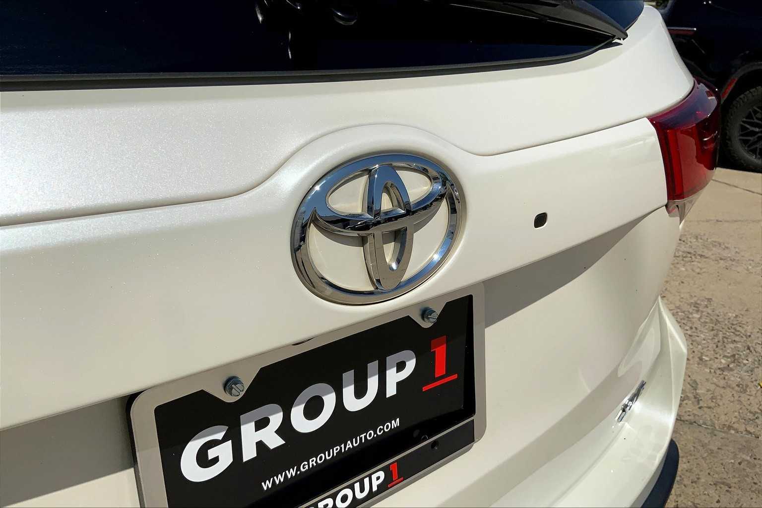 2019 Toyota Highlander XLE photo 9