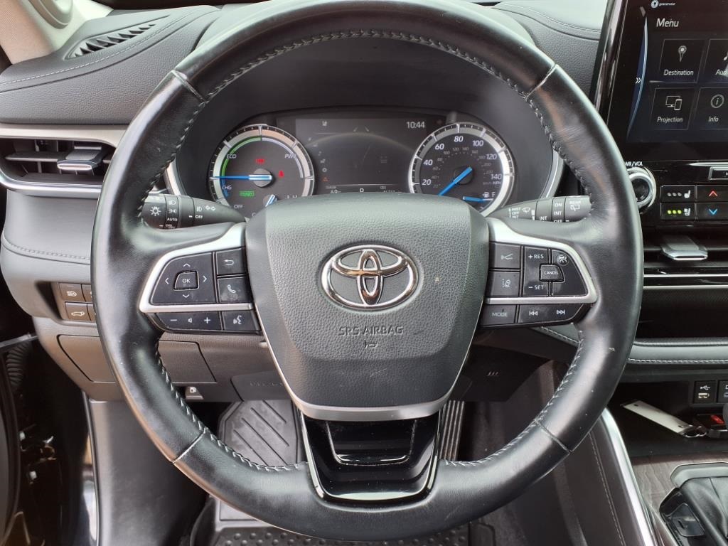 2022 Toyota Highlander Limited Hybrid photo 14