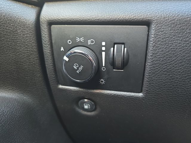 2020 Jeep Grand Cherokee Altitude photo 25