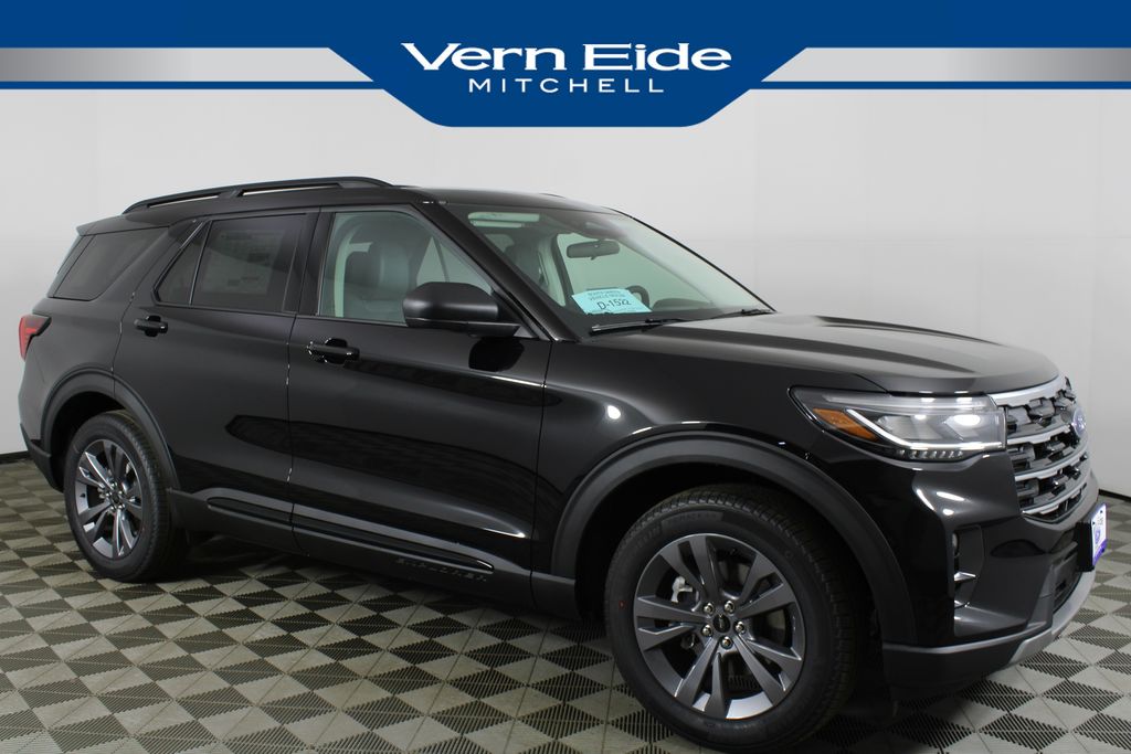 2026 Ford Explorer Active's photo