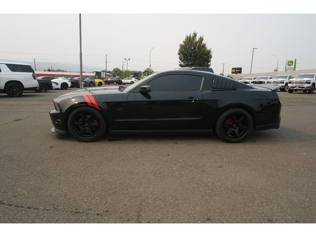 2012 Ford Mustang GT Premium photo 4