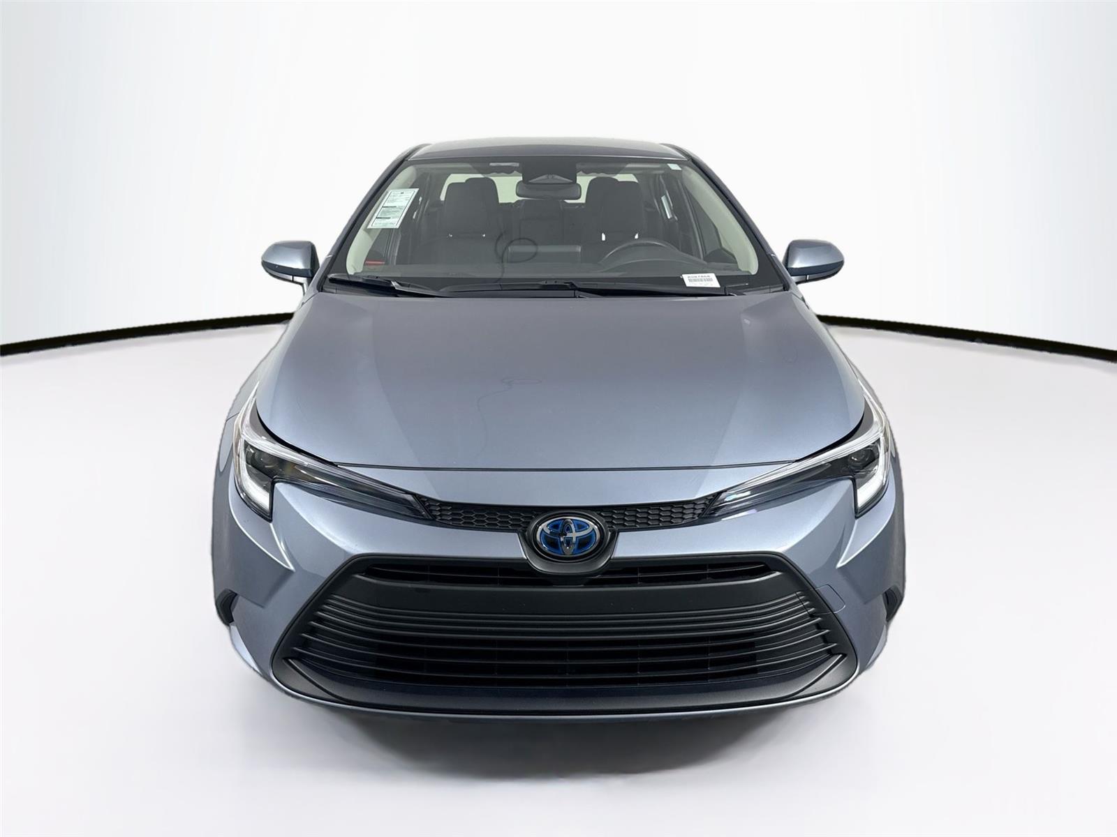 2024 Toyota Corolla Hybrid photo 3