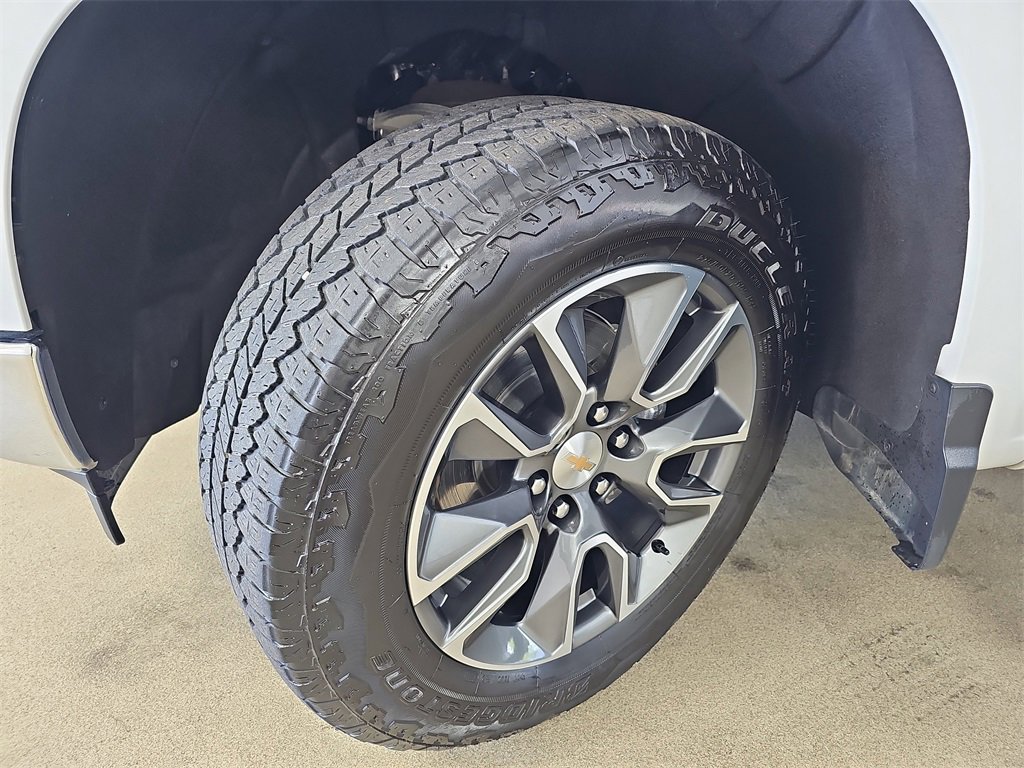 2023 Chevrolet Silverado 1500 LT photo 29