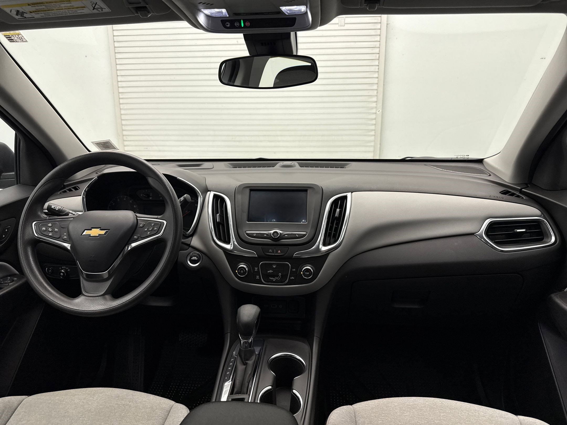 2024 Chevrolet Equinox LS photo 4