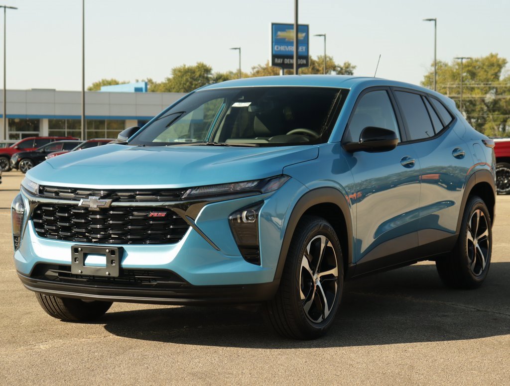 2025 Chevrolet Trax photo 3