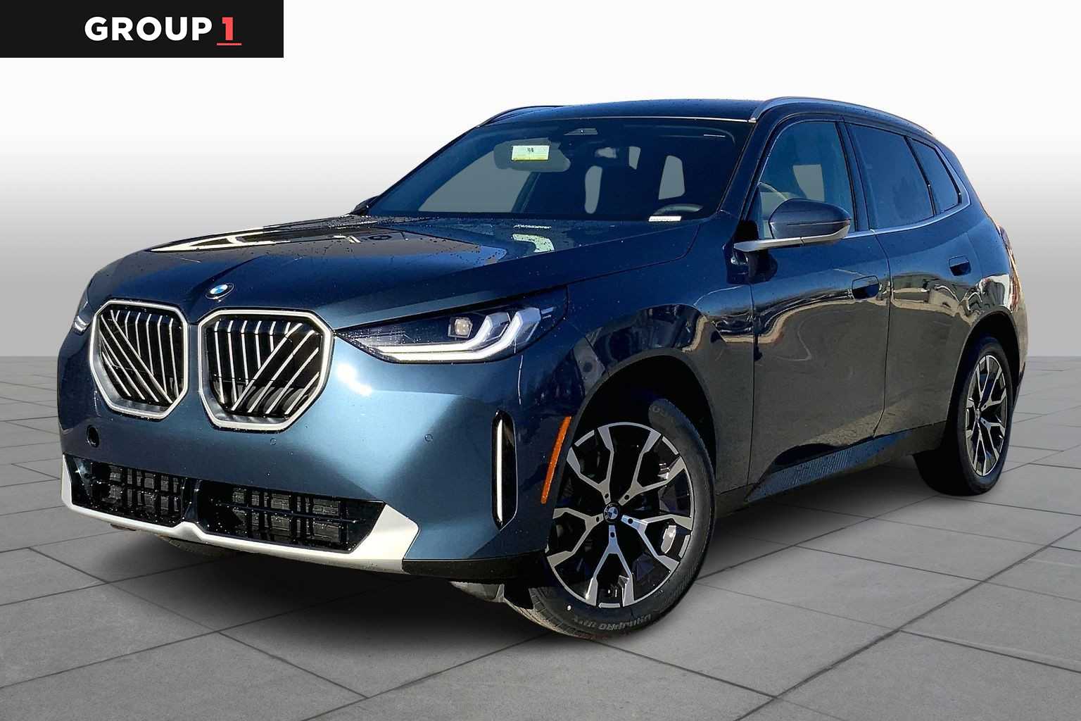 2026 BMW X3 30's photo