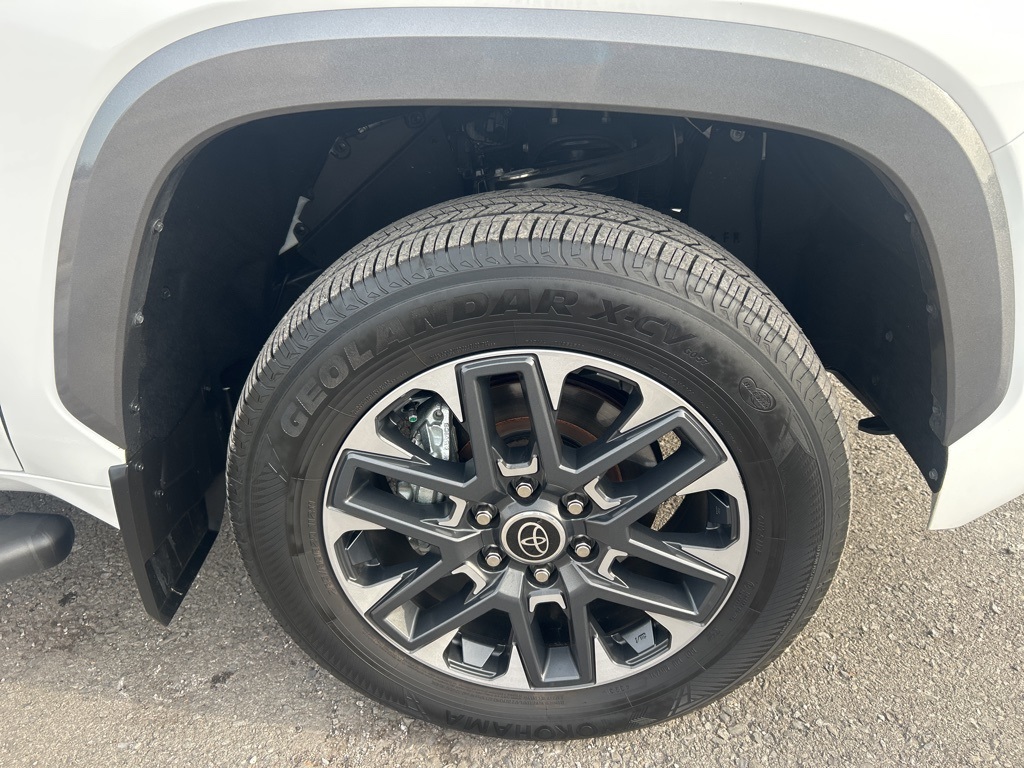 2024 Toyota Tundra Limited photo 4