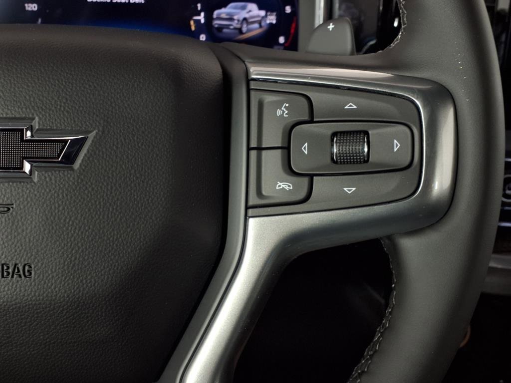 2025 Chevrolet Silverado 1500 RST photo 9