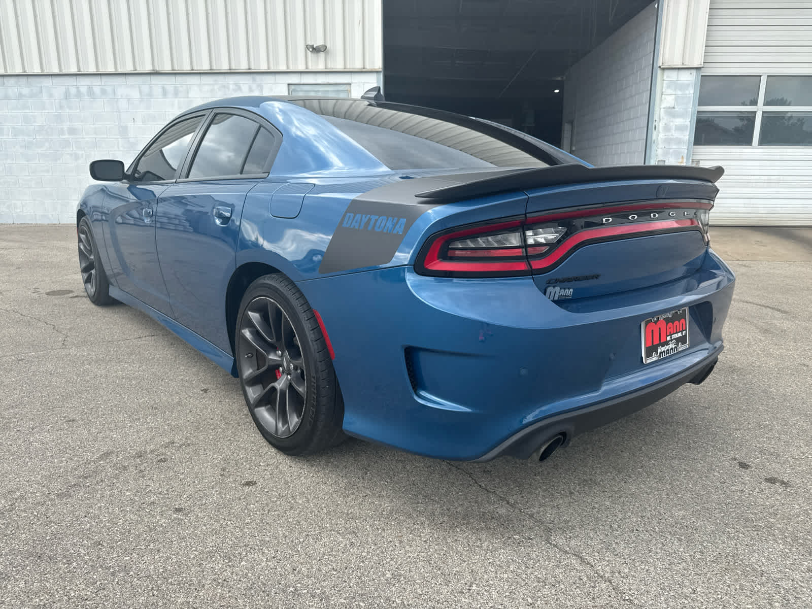 2021 Dodge Charger R/T photo 3