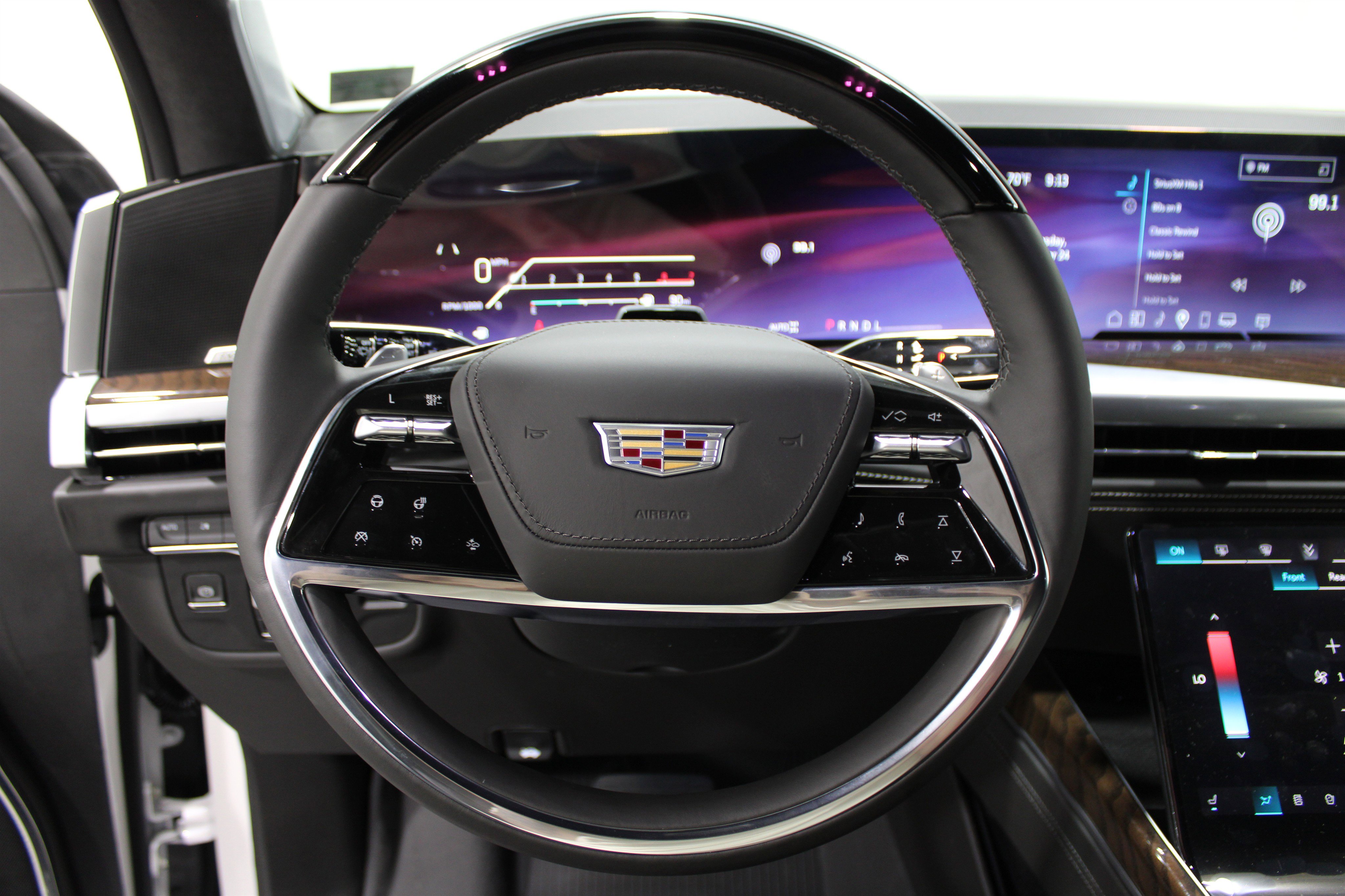 2025 Cadillac Escalade Premium Luxury Platinum photo 6