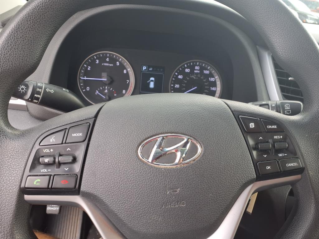 2016 Hyundai Tucson SE photo 14