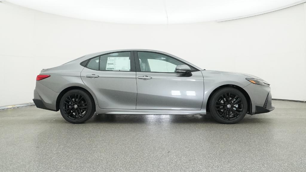 2025 Toyota Camry SE photo 23