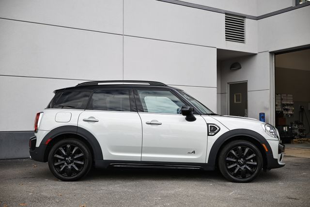 2020 Mini Cooper S ALL4 photo 3