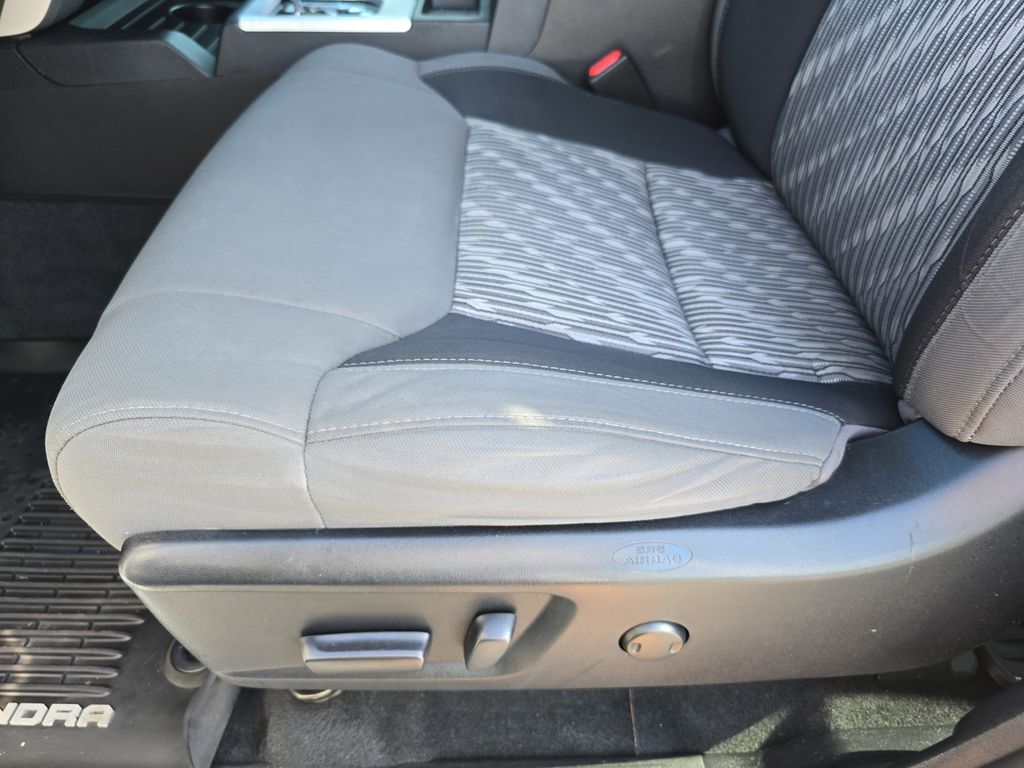 2019 Toyota Tundra SR5 Grade photo 28