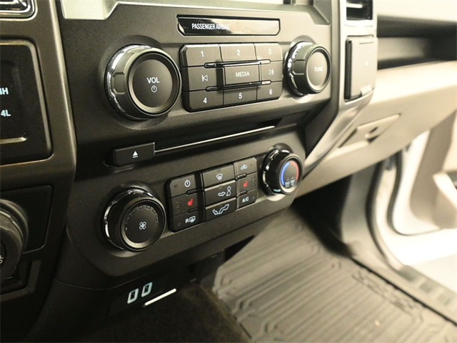 2018 Ford F-150 XLT photo 18