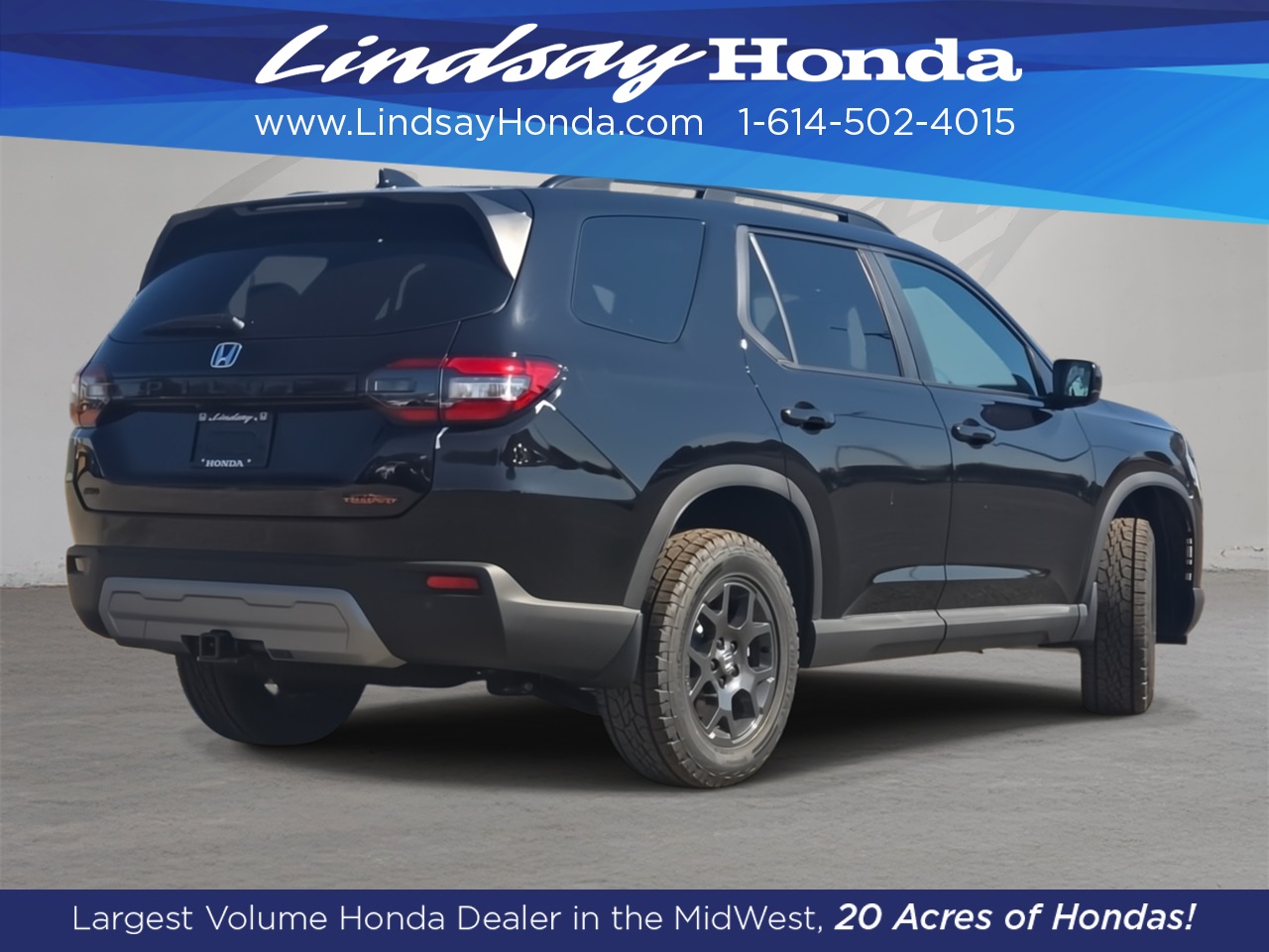2025 Honda Pilot TrailSport photo 2