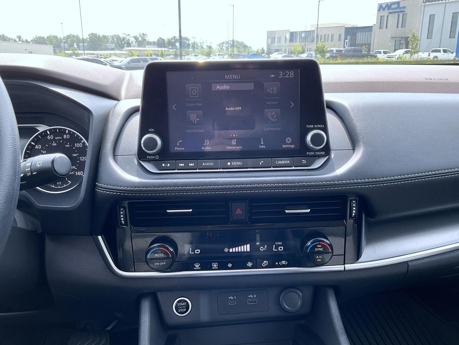 2021 Nissan Rogue SV photo 12